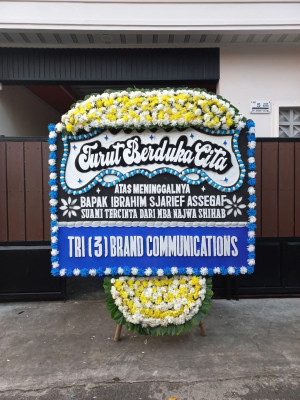 Papan Bunga Duka di Patangpuluhan